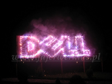 Pirotechniczny napis świetlny DELL